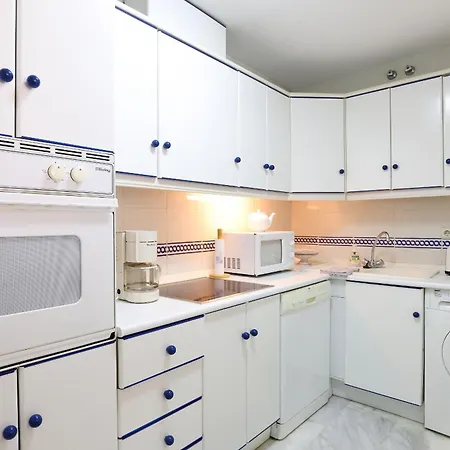 Front Beach - Dona Sofia, Apartment *